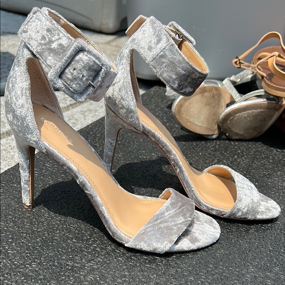 Express Shoes - Express Silver Velvet Heels